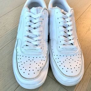 NIKE COURT VISION LOW SNEAKER/WOMEN'S